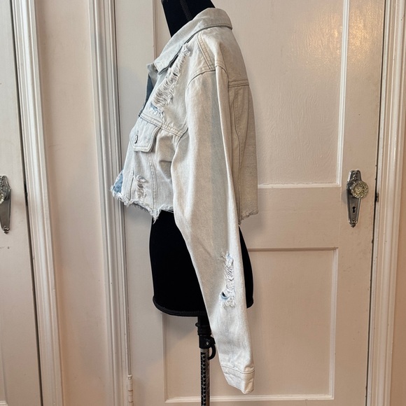 SHEIN Blue Two Tone Distressed Denim Jacket Women’s Size L - Picture 9 of 14